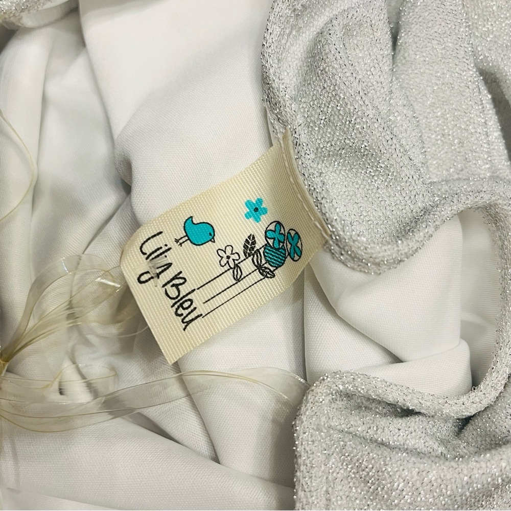 Silver Cut-Out Maxi Dress – Metallic Shimmer – Valentine Night Out – XL euphoria - Picture 7 of 8